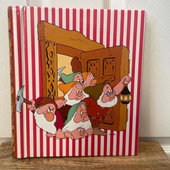 ❤️Photo Album Disney Snow White & The Seven Dwarfs - Picture 1 of 9